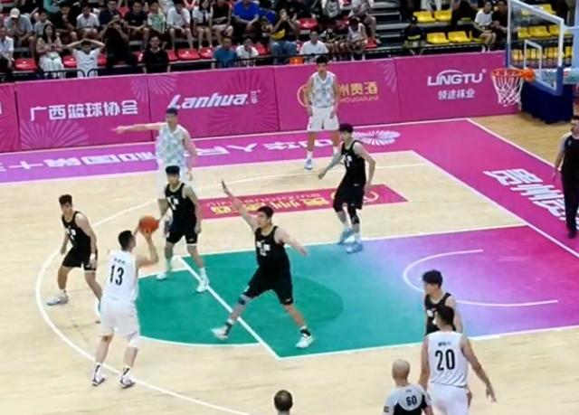 包含北京取得客场大胜，战绩继续领先的词条
